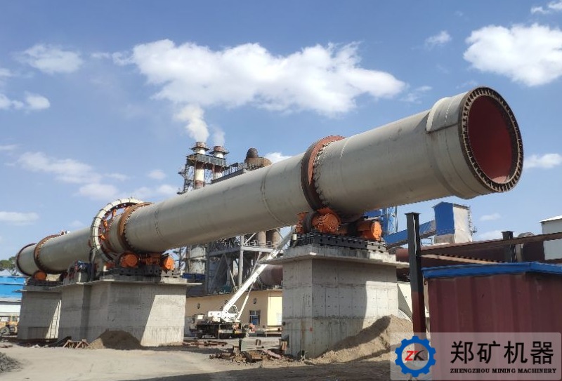 Ф4.2×76M回轉窯安裝現(xiàn)場1.jpg
